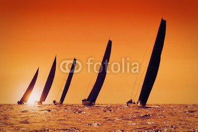 Federico Rostagno, sailing yachts at sunset on the sea (sonnenuntergänge, sailing, yacht, segelboot, boot, segel, meer, ozean, sonne, schiff, sommer, reisen, horizont, wasser, landschaft, himmel, silhouette, orange, natur, romantisch, seelandschaft, sunrise, entspannen, welle, segelsport, fahrzeug, peac)