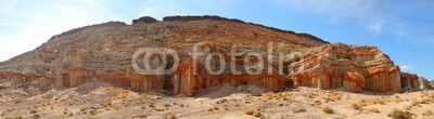 David Smith, Panorama of mountains found in the red rock area of California (fels, rot, schlucht, park, oden, landschaftlich, kaktus, berg, panorama, natur, blau, uns, himmel, geologie, pflanze, landschaft, hot, mojave, fels, morgens, auswahl, vista, formation, erosion, california, formation, geologisch, reisen, tourismus, san)