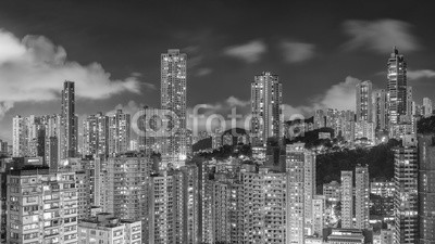 leeyiutung, Panorama Skyline of Hong Kong City at night (stadt, skyline, urbano, luftaufnahme, schwarzweiß, apartment, architektur, asien, hintergrund, gebäude, china, stadtlandschaft, eigentumswohnung, eigentumswohnung, konstruktion, überfüllt, stadtteil, downtown, äusseres, fassade, hoch, hochhaus, zuhaus)