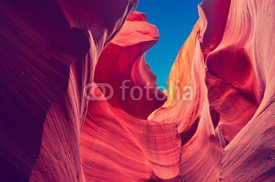 surangaw, Antelope canyon, Arizona, Utah, United states of america (schlucht, flügel, park, arizona, uns, utah, steine, gelb, cave, fels, navajo, himmel, mustern, sunlight, amerika, licht, welle, strömend, touristen, textur, farbe, bunt, tourismus, kräuseln, effekt, backgrounds, geologie, american, tapete, reservatio)