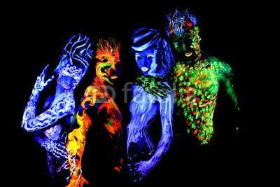 Andrey_Arkusha, Body art glowing in ultraviolet light (erwachsen, ausländer, wasser, kunst, schönheit, bizarre, schwarz, körper, hell, close-up, kreativ, dunkelheit, demon, entwerfen, teufel, drache, elemente, gesicht, phantastisch, fantasy, feuer, flamme, 4, futuristisch, glühen, glühend, guy, menschlic)
