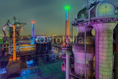 Blickfang, Landschaftspark Duisburg Nacht (duisburg, bejahrt, architektur, eisen, historisch, geschichte, industrie, geschichte, gewerbegebiet, park, kultur, ruhrgebiet, rost, rohr, technik, vergangenheit, verrostet, farbe, bunt, bunt, rot, grün, blau, orange, stahlwerk, stahl, lampe, lich)