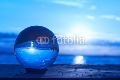 Foto-Ruhrgebiet, Glaskugel (glas, geschosse, wasser, himmel, sonne, sonnenuntergang, sonnenaufgang, lake constance, welle, kristallkugel, zukunft, horizont, licht, natur, see, wetter, urlaub, wettervorhersage, blau, weiß, hell, romantisch, hübsch, schönheit, sonnenschein, aben)