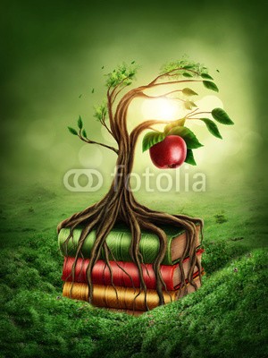 Elena Schweitzer, Tree of knowledge and forbidden fruit (buch, baum, konzept, weisheit, magisch, alt, gelehrsamkeit, lesen, schule, grün, sonne, licht, universität, gras, raum, literatur, niemand, mysterium, exemplar, naturschutz, rot, braun, collage, symbol, intelligenz, umwelt-, fantasy, story, bibliothe)