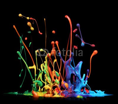 Leigh Prather, Paint splashing (malen, tinte, malen, regenbogen, platsch, acryl, kunst, farbe, bunt, farbe, bunt, tinte, vielfarbig, fallen lassen, abstrakt, kunstvoll, schwarz, kleckse, blau, hell, kreativität, tropfen, entladen, färben, fließen, strömend, flüssig, grün, isolier)