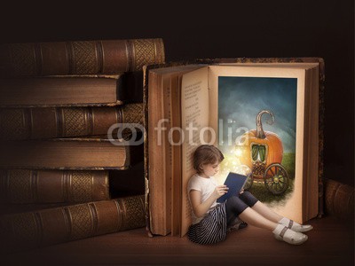 Elena Schweitzer, Girl reading (buch, lesen, kind, magisch, traum, mädchen, konzept, landen, literatur, blatt, weisheit, mysterium, symbol, intelligenz, licht, öffnen, gelehrsamkeit, dunkel, fantasy, story, bibliothek, kindheit, schule, ausbildung, erkenntnis, auskunft, fair)