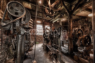 Blickfang, Eisenhammer Industiemuseum (industrie, museum, arbeit, arbeitsplätze, eisen, stahl, instrumente, eimer, spaten, cutter, klipper, bejahrt, nostalgie, historisch, innerlic)