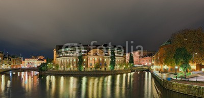 Blickfang, Riksdagshuset Stockholm beleuchtet (hauptstadt, schweden, panorama, europa, historisch, architektur, touristisch, beleuchtet, nacht, spiegelung, wasser, stockholm, nordeurop)