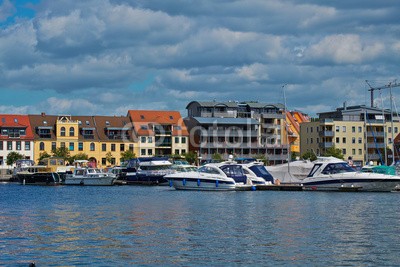 dina, Waren an der Müritz,  Mecklenburg-Vorpommern, Germany (deutsch, landschaft, licht, mecklenburg, mecklenburg-vorpommern, natur, gut, stadt, hafen, denkmal, gebäude, haus, holzhaus, see, sonne, laub, wasser, wildlife, wildnis, wolke)