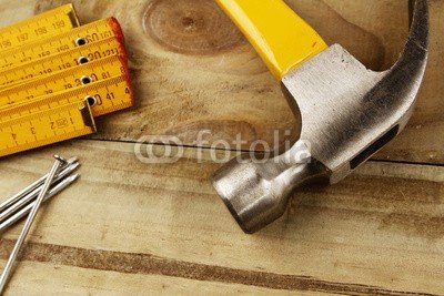 Les Cunliffe, Tools (nageln, hämmern, draußen, close-up, niemand, zimmerei, holzterrasse, tool, hardware, sanierung, aussen, plank, plank, inneres, innen, makro, ausstattung, holz, lineal, bodenbeläge, bauholz, stille, schließen, objekt, hölzern, heimwerker, reparatu)