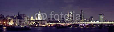 rabbit75_fot, London night (london, panorama, skyline, architektur, stadtlandschaft, stadt, orientierungspunkt, urbano, gebäude, attraktion, schöner, grossbritannien, britischer, england, englisch, europa, äusseres, berühmt, historisch, geschichtlich, geschichte, icon, ikonenhaf)
