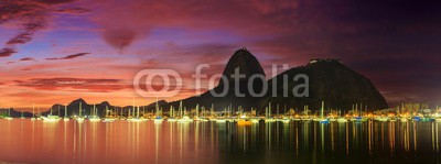 f11photo, Sunrise view of Copacabana and mountain Sugar Loaf (berg, sugar, faulenzen, hügel, downtown, küste, antennen, amerika, club, reisen, fels, urbano, orientierungspunkt, attraktion, süden, nacht, sommer, yacht, touristen, rio, platz, strand, berühmt, brasilien, copacabana, hoch, stadt, landschaftlic)