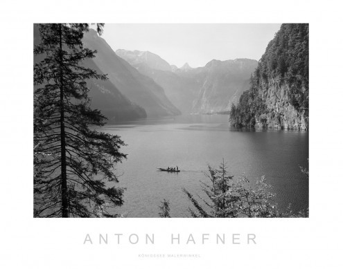 Anton Hafner, Königssee am Malerwinkel (Fotografie, Photographie, Landschaftsfotografie, Gebirge, Alpen, Berge, See, Königssee, Nostalgie, Wohnzimmer, Treppenhaus, Wunschgröße, schwarz/weiß)