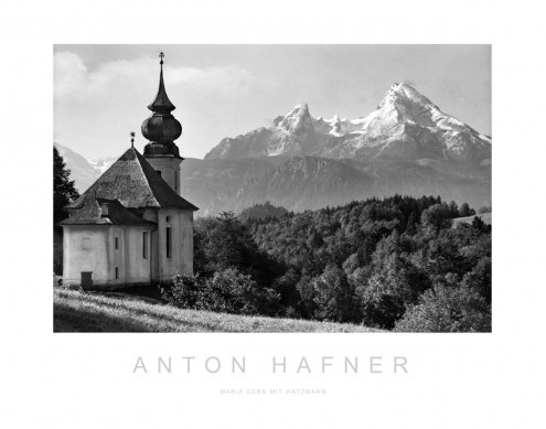 Anton Hafner, Maria Gern (Fotografie, Photographie, Landschaftsfotografie, Gebirge, Alpen, Berg,  Kirche, Watzmann, Nostalgie, Wohnzimmer, Treppenhaus, Wunschgröße, schwarz/weiß)