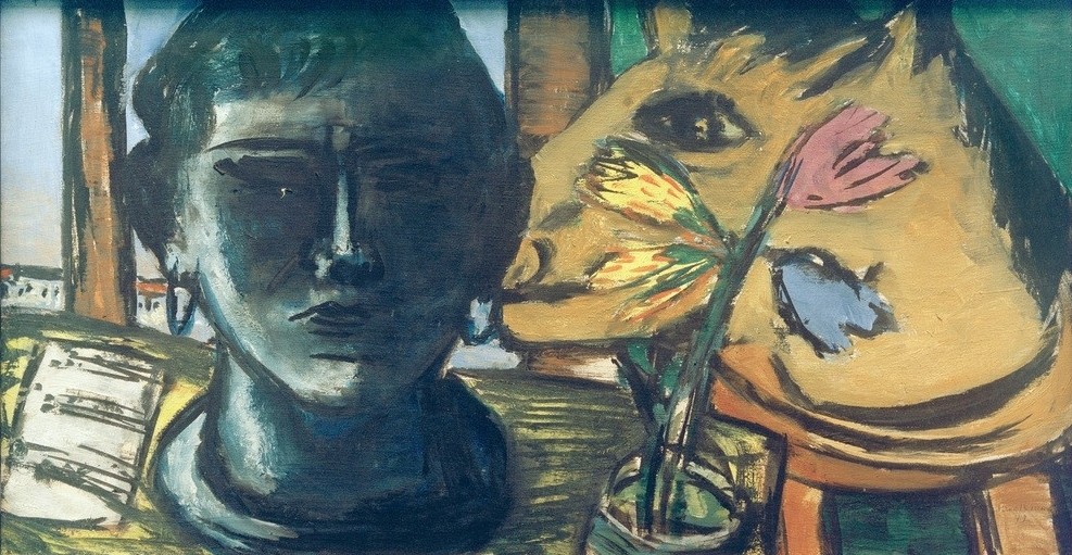 Max Beckmann, Stilleben mit Skulptur (Stillleben, Expressionismus, Klassische Moderne, Malerei, Wohnzimmer, Esszimmer, Treppenhaus, Wunschgröße, bunt)