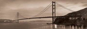 Alan Blaustein, Golden Gate Bridge II (Fotokunst, Brücke, San Francisco, Brückenpfeieler, Kalifornien, Wohnzimmer, Büro, schwarz/weiß, sepia)