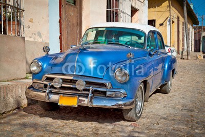 ALEKSANDAR TODOROVIC, Classic Chevrolet in Trinidad, Cuba. (50s, american, antikes, kfz, personenwagen, autos, karibik, chevrolet, classic, kolonial, cuba, kubaner, kultur, tage, tageszeiten, fassade, 50s, grün, havana, erbschaft, urlaub, alt, old-timer, old-timer, retro, straße, reisender, fremdenverkehr, tax)