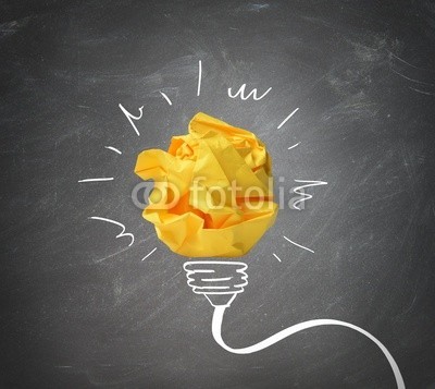 alphaspirit, Idea concept with paper notes (zielen, mithilfe, glühbirne, business, kreide, pen, konzept, stift, kreativ, kreativität, entscheidung, energie, finden, gefunden, haben, ideen, ideologie, innovation, job, lampe, licht, note, büro, papier, planung, probleme, erreichen, resolutio)