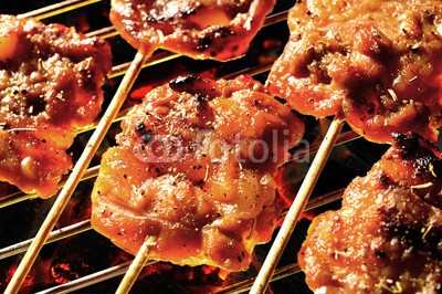 amenic181, Grilled pork with rosemary and black pepper (barbecue, gerÃ¶stet, barbecue, schweinefleisch, barbeque, grill, steak, rÃ¶sten gerÃ¶stet, fleisch, kotelette, essen, cooking, kebab, shish, mahlzeit, skewer, feuer, flamme, holzkohlen, scharf essen, schwarz, pfeffer, rosmari)