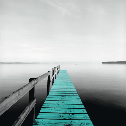 Anne Valverde, 3 Days in Cap Ferret (Wunschgröße, Fotografie, Fotokunst, Modern, Landschaften, Steg, Wasser, grüner Bootssteeg, Büro, Wohnzimmer, Landschaften, Landschaftsfotografie)