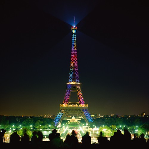 Anne Valverde, Eiffel Tutti Frutti (Wunschgröße, Eiffelturm neonfarben, Fotokunst,  Paris, Städte, Metropole, Wahrzeichen, Symbol, Nachtszene, Büro, Wohnzimmer,  bunt)