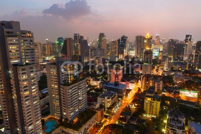 Beboy, Bangkok, Thaïlande (bangkok, thai, thai, stadt, capital, asien, gebäude, ashtray, thai, landschaft, anblick, antennen, airline, turm, turm, gebäude, gebäude, modern, moderne technologie, konstruktion, grossstadtherbst, stadtplanung, abend, nacht, abenddämmerun)