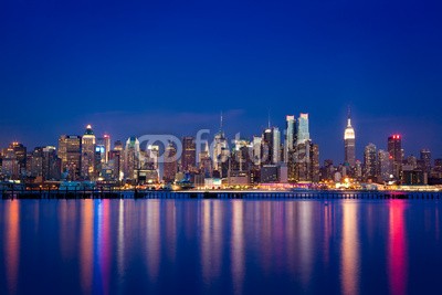 Beboy, New York Manhattan skyline (new york, new york, york, manhattan, gebäude, gebäude, gebäude, skyscraper, skyscraper, kratzen, himmel, amerika, usa, states, vereinigt, usa, american, american, abenddämmerung, abend, nacht, horizont, downtown, mitte, stadt, turm, architektu)