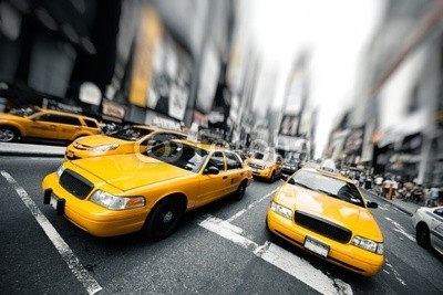 Beboy, New York taxis (taxi, new york, taxi, new york, york, manhattan, new yorker, zeit, viereck, zeit, autos, american, american, amerika, usa, states, vereinigt, usa, downtown, straßen, straße, autoverkehr, circulation, mitte, stadt, grossstadtherbst, stadt, tourism, szen)