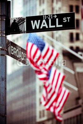 Beboy, Wall Street New York (wallaby, straße, geldtasche, financial, finanzen, new york, new york, york, krise, bank, aktion, preisvorteil, lagerbelüftung, lagerbelüftung, wirtschaftliche lage, wirtschaftlich, banking, business, finanzmanagement, gebäude, gebäude, gebäud)