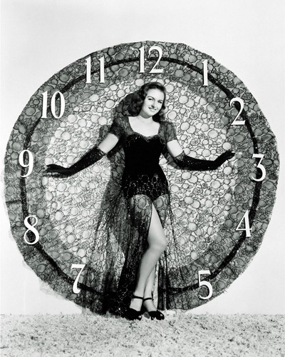 Hollywood Photo Archive, Happy New Year - Donna Reed (Donna Reed, Diva, Schauspielerin, Nostalgie, Silvester, Neujahr, Countdown, Uhr, Filmklassiker, Persönlichkeiten, Fotografie,  Wohnzimmer, Kino, Wunschgröße, schwarz/weiß)