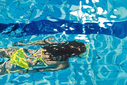 Brigitte Yoshiko, Die blaue Schwimmerin No. 5 (Schwimmen, Schwimmerin, Wassersport, Sport, Bewegung, Schwimmbad, Fotokunst, Badezimmer, Treppenhaus, Wunschgröße, blau)