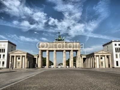 c, Brandenburger Tor, Berlin (Wunschgröße, Fotografie, Photografie, Frühklassizismus, nationales Symbol, Symbol, Wahrzeichen, Säulen,  Deutschland, Metropole, Berlin, Tor, Quadriga, Platz, Pariser Platz, Büro, bunt)