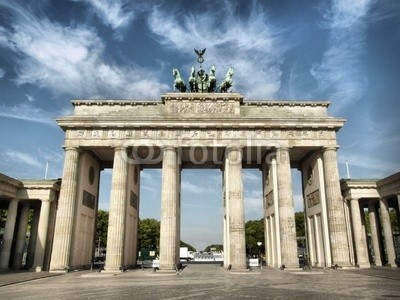 c, Brandenburger Tor, Berlin (Wunschgröße, Fotografie, Photografie, Frühklassizismus, nationales Symbol, Symbol, Wahrzeichen, Säulen,  Deutschland, Metropole, Berlin, Tor, Quadriga, Himmel, Büro, bunt)