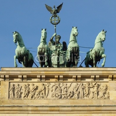 c, Brandenburger Tor, Berlin (Wunschgröße, Fotografie, Photografie, Frühklassizismus, nationales Symbol, Symbol, Wahrzeichen, Säulen, Johann Gottfried Schadow, Deutschland, Metropole, Berlin, Tor, Quadriga, Skulpturen, Attika, Relief, Büro, Business, bunt)