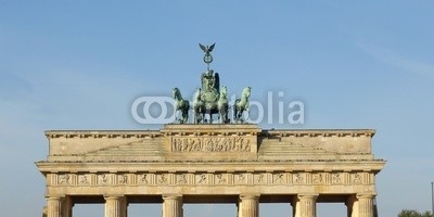 c, Brandenburger Tor, Berlin (Wunschgröße, Fotografie, Photografie, Frühklassizismus, nationales Symbol, Symbol, Wahrzeichen, Säulen,  Deutschland, Metropole, Berlin, Tor, Quadriga, Büro, bunt)