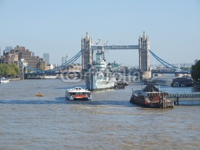 c, River Thames in London (Wunschgröße, Fotografie, Photografie, Panorama, Metropole, Stadt, Fluss, Themse, Boot, Brücke, Wahrzeichen, Neugotik, Klappbrücke, Büro, Business,  bunt)