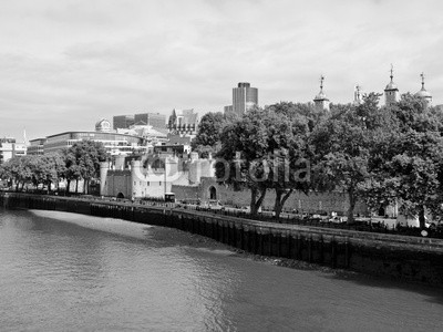 c, River Thames in London (Wunschgröße, Fotografie, Photografie, Panorama, Metropole, Stadt, Fluss, Themse, Architektur, Brücke, Büro, schwarz / weiß)