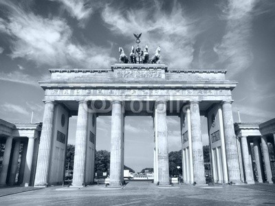 c, Brandenburger Tor, Berlin (Wunschgröße, Fotografie, Photografie, Frühklassizismus, nationales Symbol, Symbol, Wahrzeichen, Säulen,  Deutschland, Metropole, Berlin, Tor, Quadriga, Platz, Pariser Platz, Büro, schwarz / weiß)