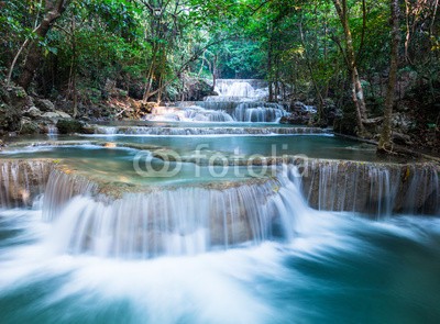 calcassa, Beautiful Waterfall at Huay Mae Khamin (Thailand, Erawan, Nationalpark, Wasserfall, Kaskaden, Urwald, erfrischend, Urwald, Natur, Landschaft, Urlaub, Wellness, Badezimmer, Treppenhaus, Fotografie, Wunschgröße,  bunt)