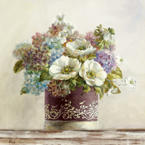 Danhui Nai, Anemones in Aubergine Hatbox (Wunschgröße, Malerei, Stillleben, Anemonen, Blüten, Blumen, Übertopf, Hutschachtel,  Wohnzimmer, Wintergarten, Treppenhaus, bunt)