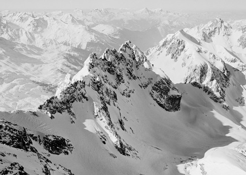 Dave Butcher, Valluga View, St Anton (Wunschgröße, Landschaftsfotografie, Alpen, Berge, Winter, ewiges Eis, Gipfel, Schnee, Bergzinnen, Arlberg, Österreich, Treppenhaus, Wohnzimmer, schwarz/weiß)