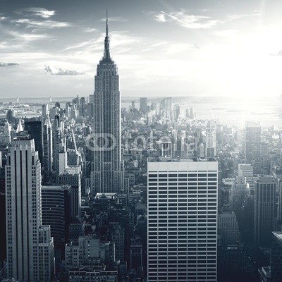 dell, Amazing view to New York Manhattan at sunset (neu, schwarzweiß, york, amerika, äpfel, groß, gebäude, business, zentrum, stadt, downtown, kaiserreich, abend, berühmt, finanzen, hoch, historisch, urlaub, horizont, orientierungspunkt, licht, herabsetzen, manhattan, midtown, neon, nacht, büro, al)