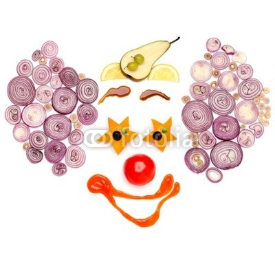 Dmitry Fisher, Laugh up to tears. (Wunschgröße, Fotografie, Früchte, Gemüse, Clown, Spaß, Montage, Clownsgesicht, Zwiebeln, lustig, Gesundheit, Vitamine, Ernährung, Esszimmer, Küche, Bistro, Gastronomie, bunt)
