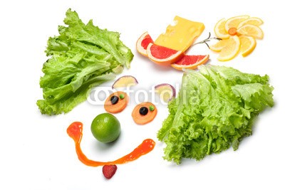 Dmitry Fisher, If you fall better fall in love. (Wunschgröße, Fotografie, Früchte, Gemüse, Clown, Spaß, Montage, Clownsgesicht, Salat, lustig, Gesundheit, Vitamine, Ernährung, Esszimmer, Küche, Bistro, Gastronomie, bunt)