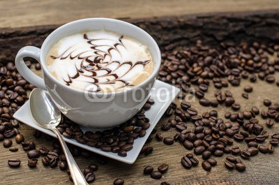 doris oberfrank-list, Latte Macchiato mit Milchschaum und Schokoladen-Topic (pause, brotzeit, kaffee, cappuccino, latte macchiato, lecker, sÃ¼ss, nachspeise, schokolade, kakao, feinschmecker, kaffeehaus, catering, spaÃŸ, feinschmecker, plaudern, kalorien, kaffeekrÃ¤nzchen, patisserie, restaurant, nachspeise, kaffeebohne, sex)
