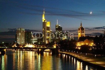 Eisenhans, frankfurt am main (Wunschgröße, Photografie, Fotografie, Deutschland, Städte, Metropole, Panorama, Architektur, Skyline, Hochhäuser, Wolkenkratzer, Fluss, Main, Nachtszene, Beleuchtung, Lichteffekte, Spieglungen, Reflexionen, Schlafzimmer, Büro, bunt)