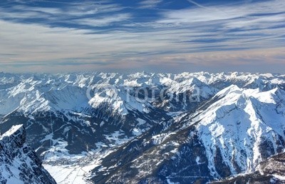 eugen_z, Blick von der Zugspitze (zugspitze, gletscher, bavaria, garmisch, deutschland, österreich, tirol, natur, panorama, alpen, berg, berg, wandern, bergspitzen spiegeln sich im fluss, skier, skilaufen, skilaufen, lohnzeit, schnee, fitness, erholung, spaß, fröhlichkeit, spaß, winte)