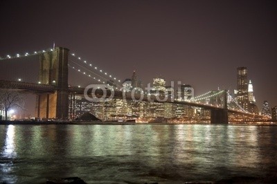 forcdan, Brooklyn Bridge, New York, NY (Wunschgröße, Fotografie, Photografie, Amerika, USA, Städte, Metropole, NY, Architektur, Skyline, Hochhäuser, Panorama  Abendstimmung, Beleuchtung, Brücke, Spiegelungen, Büro, bunt)