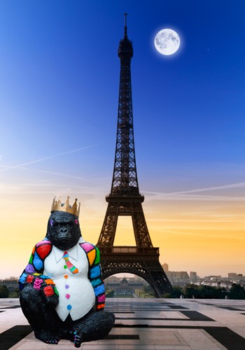 Frédérick Candon, The King of Tower (Eiffelturm, Paris, Städte,  Vollmond, Gorilla mit Krone, Skulptur, surreal, modern, Jugendzimmer, Wunschgröße, Malerei,)