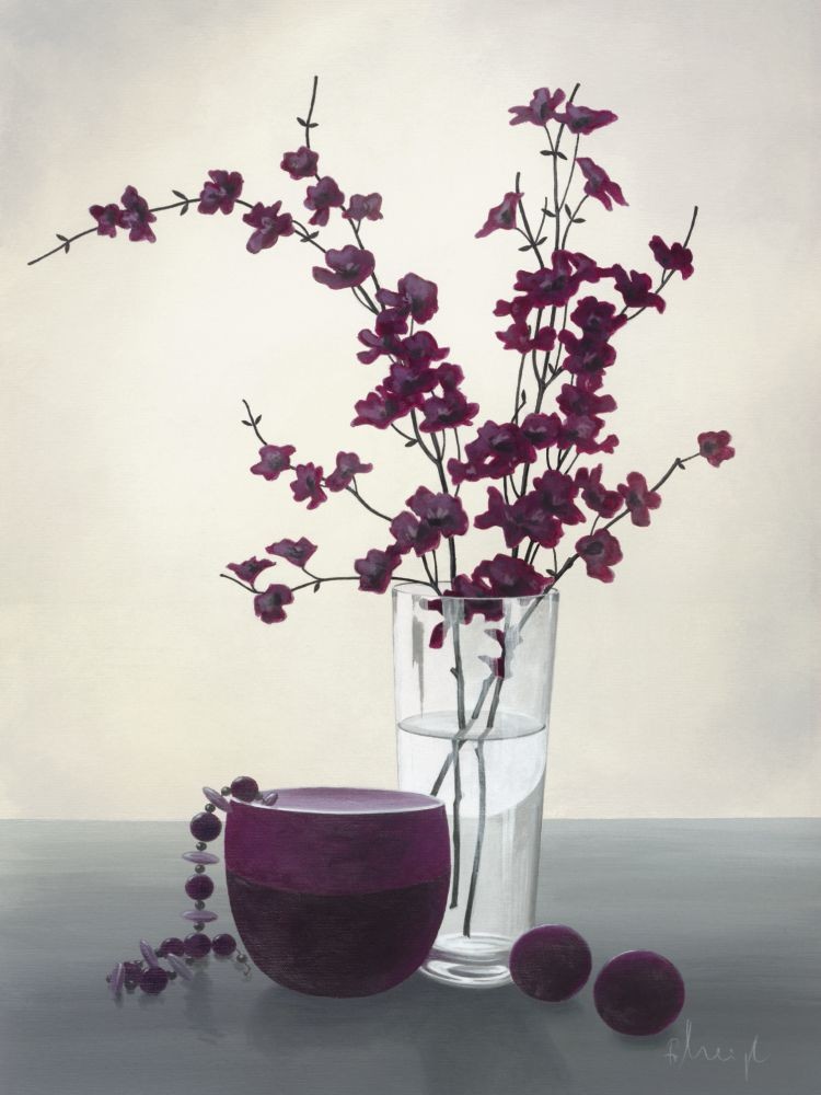 Franz Heigl, Royal Blossom I (Modern, Malerei, Photorealismus, Stillleben, Vase, Blume, Blüte, lila)